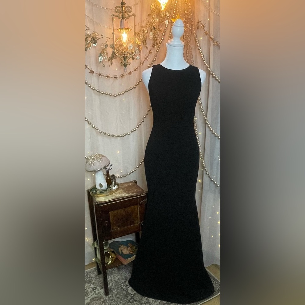 Lulu's Long Black Low Back Sheath Halter Dress Cocktail